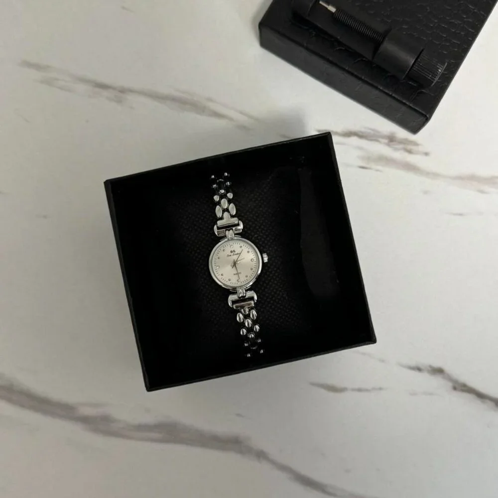 Sku:0176 cute‎ vintage inspired silver watch bracelet stainless steel + gift bag